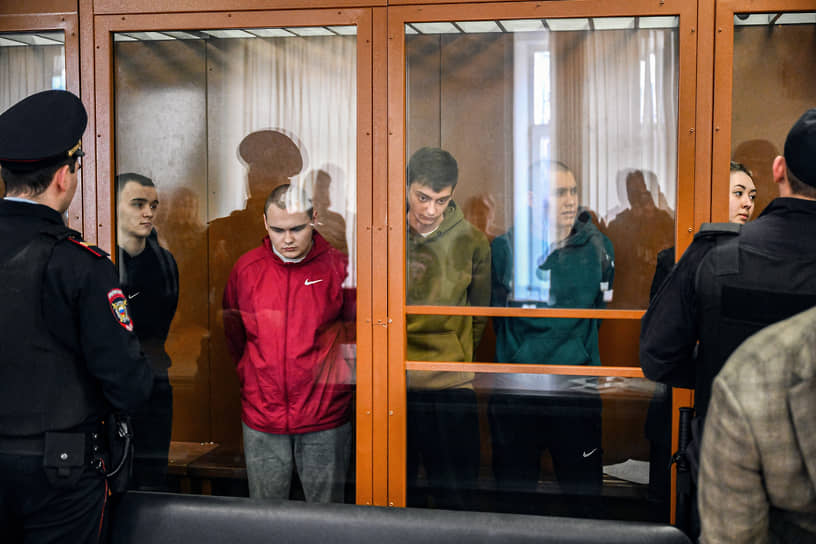 Поджог вертолета в аэропорту Остафьево обернулся для фигурантов дела длительными сроками