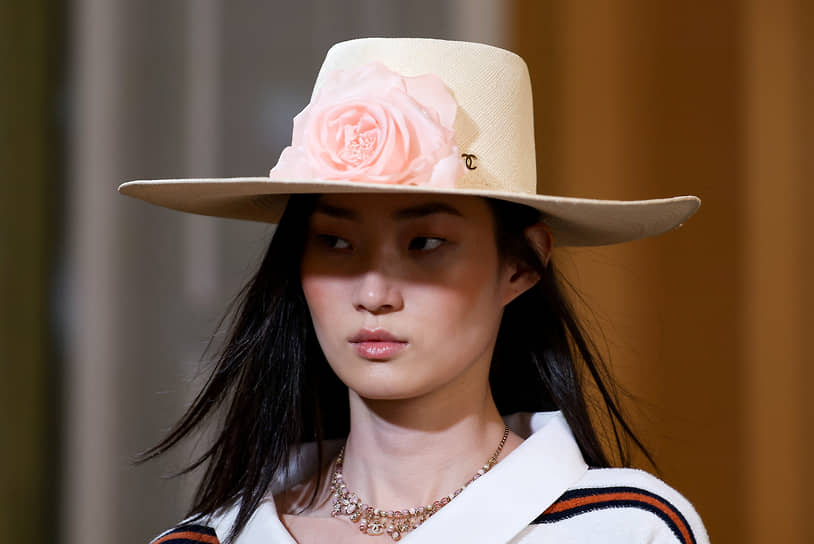 Показ коллекции Cruise 2025/26 Chanel