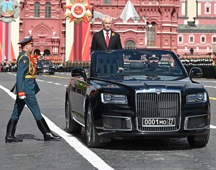 Министр обороны РФ Андрей Белоусов во время парада на Красной площади
