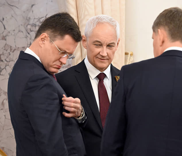 Вице-премьер Александр Новак следит за собой не меньше, чем за ним следит министр обороны Андрей Белоусов