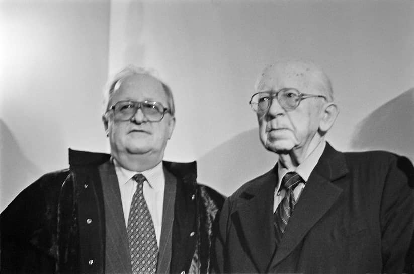 Виктор Геращенко (слева) с отцом Владимиром Геращенко, 1995 год