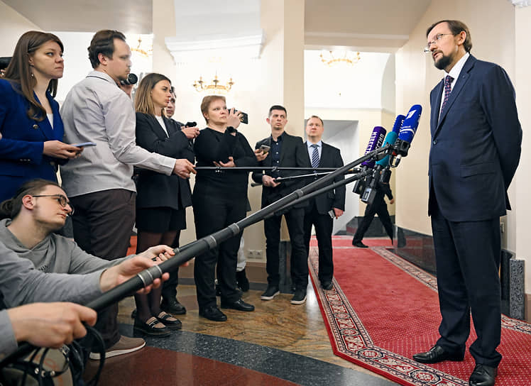 Алексей Репик заинтересовал журналистов