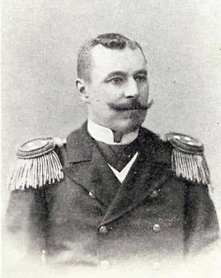 Капитан первого ранга Евгений Егорьев, командовавший крейсером при Цусиме, погиб в разгар сражения, убитый осколком снаряда, который разорвался прямо на командном мостике