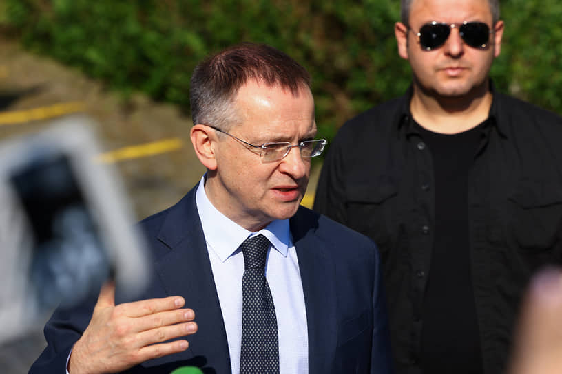 Глава делегации России на переговорах в Стамбуле Владимир Мединский