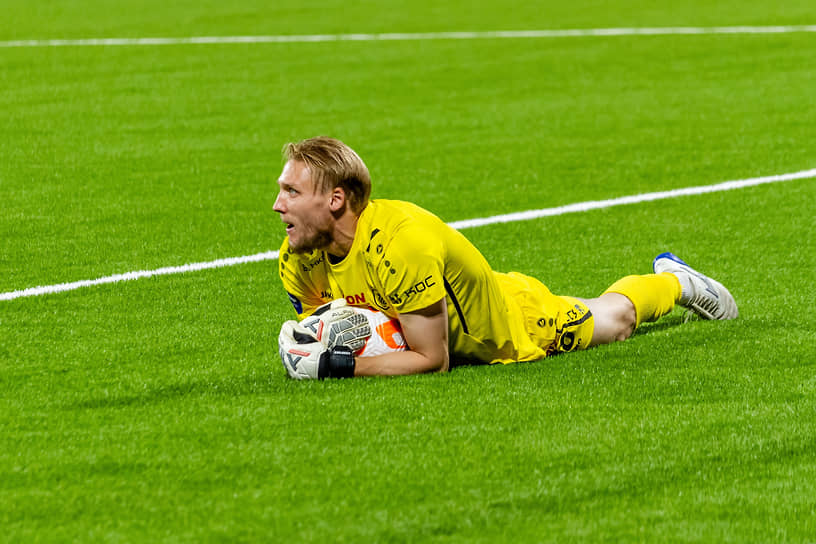 Евгений Ставер