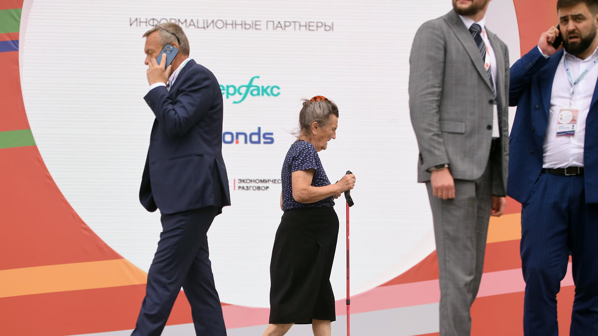 «Вторая рука» просится на второй год