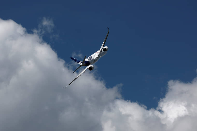 Демонстрационный полет Airbus A350-1000