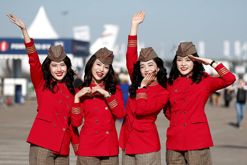 Стюардессы VietJet Air