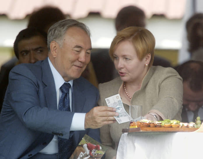 Нурсултан Назарбаев и Людмила Путина