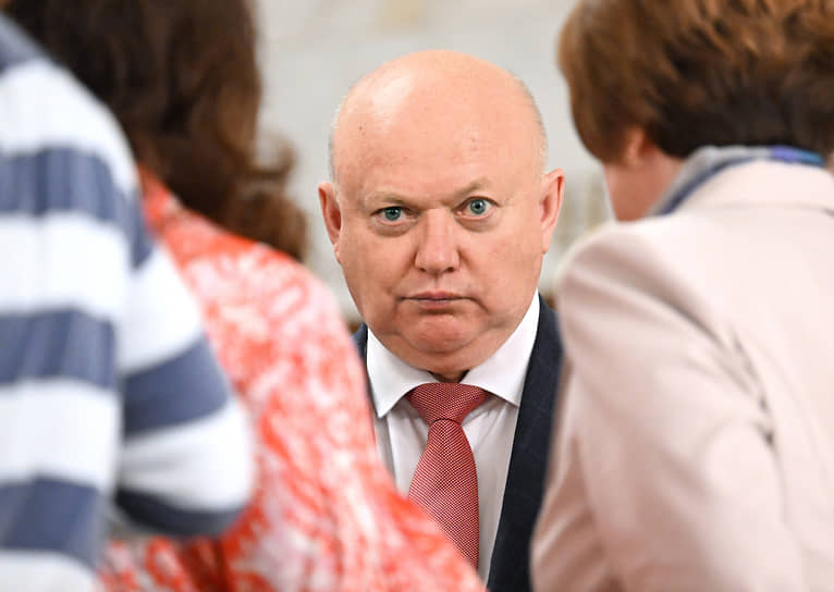 Первый заместитель председателя комитета по обороне Андрей Красов