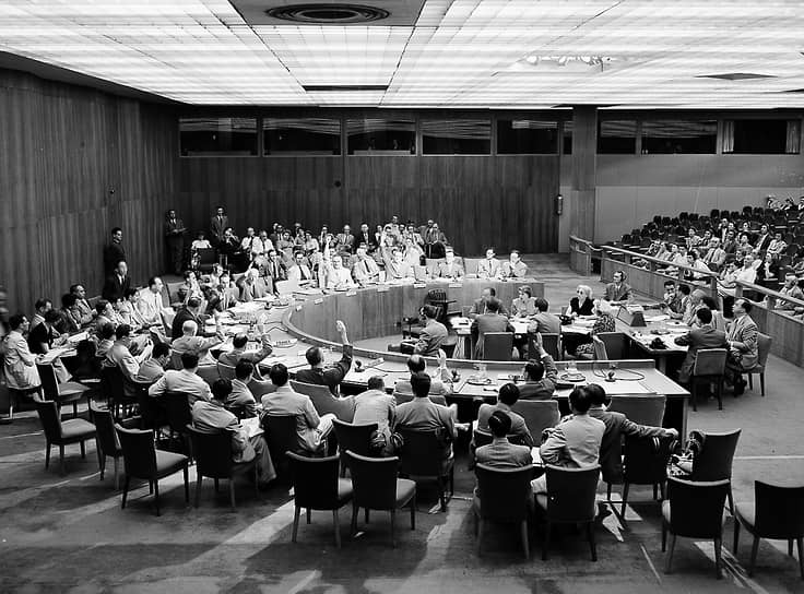 Совет безопасности ООН голосует в пользу предложенной США резолюции о прекращении огня на Корейском полуострове, 25 июня 1950