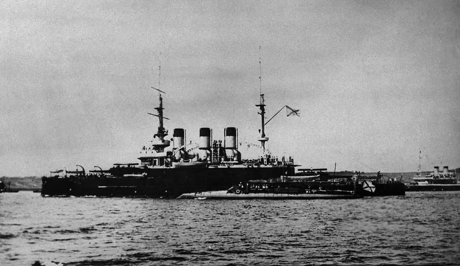 Летом 1905 года обводы броненосца «Потемкин» за несколько дней стали слишком хорошо известны жителям Одессы, Феодосии и Констанцы