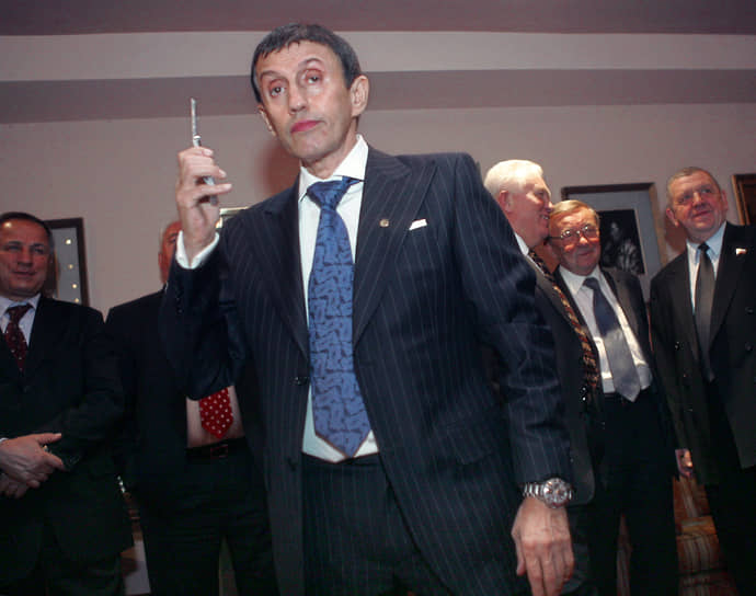 На праздновании дня рождения клуба «Монолит», 2004 год