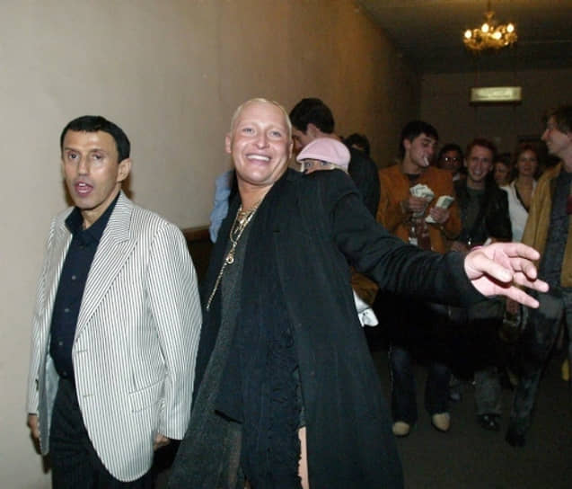 С певцом Шурой на юбилее радиостанции «Серебряный дождь», 2003 год