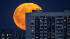 Луна и мир