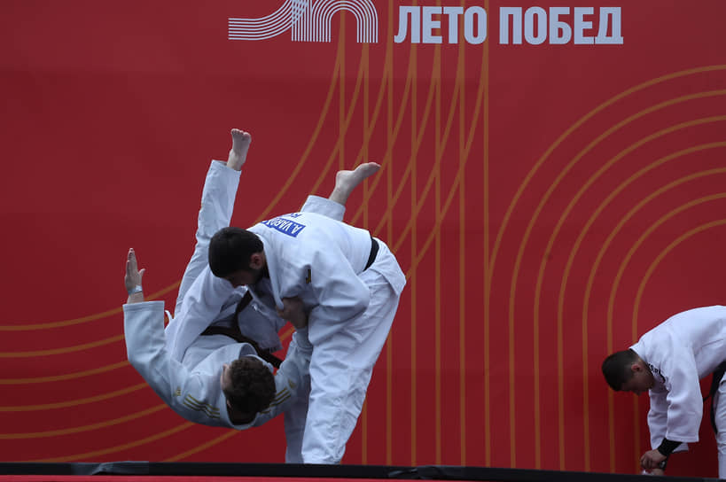 Спортсмены на фестивале 