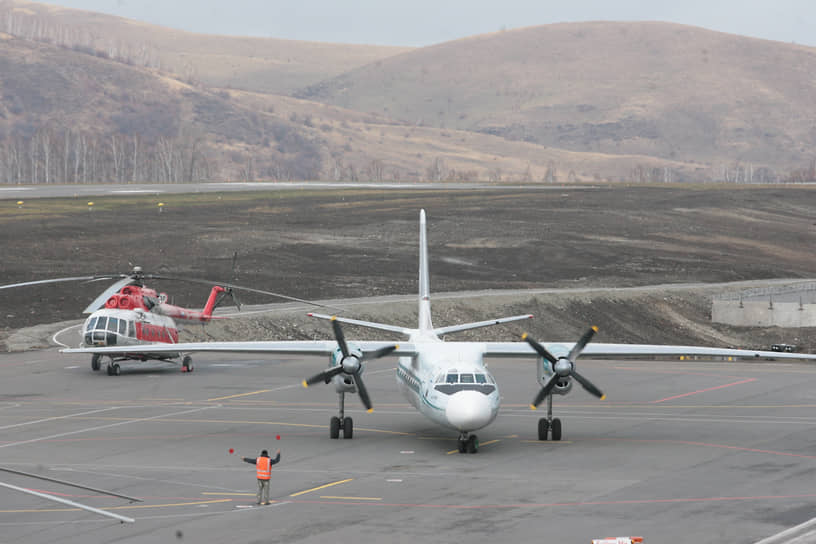 Ан-24 авиакомпании «Ангара»