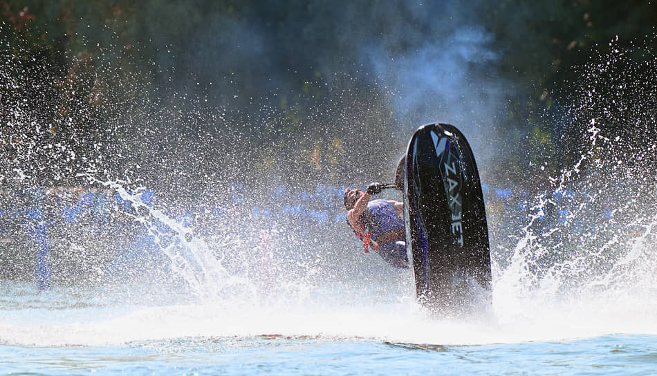 Участник первенства по Jetsurf