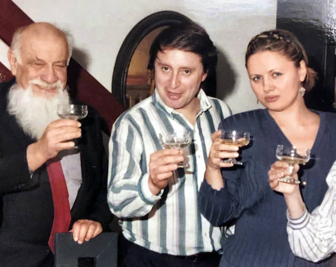 Вениамин Смехов с супругой Галиной Аксеновой и писателем, критиком Львом Копелевым, 2011 год