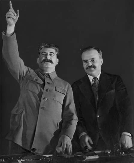 Иосиф Сталин и Вячеслав Молотов, 1930-е