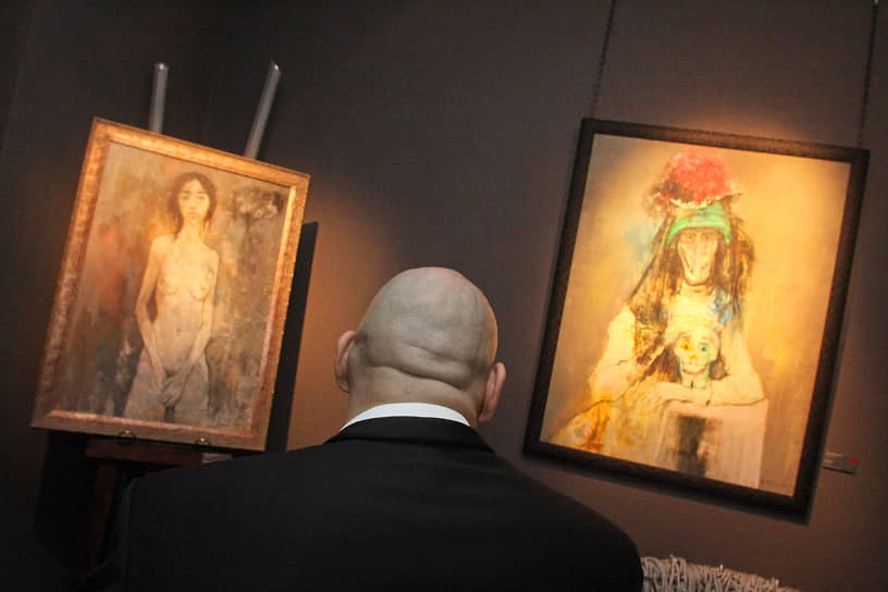 На открытии экспозиции «Я — Человек!» в галерее «SLAVINSKY ART», 2010 год