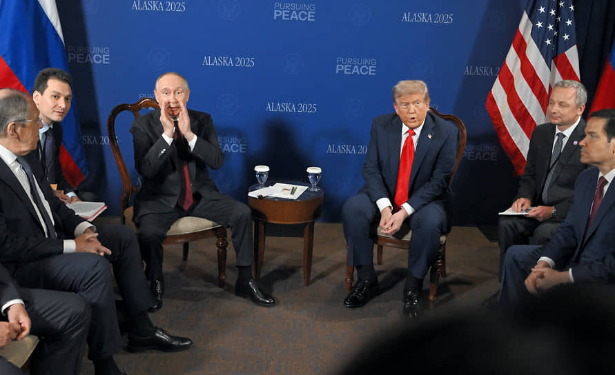 Владимир Путин хотел докричаться не только до Дональда Трампа, но и до журналистов