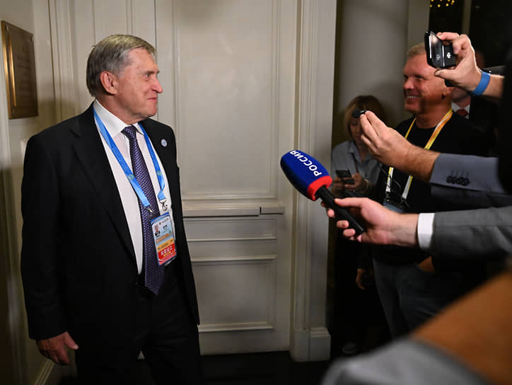 Юрий Ушаков дал в меру исчерпывающие пояснения