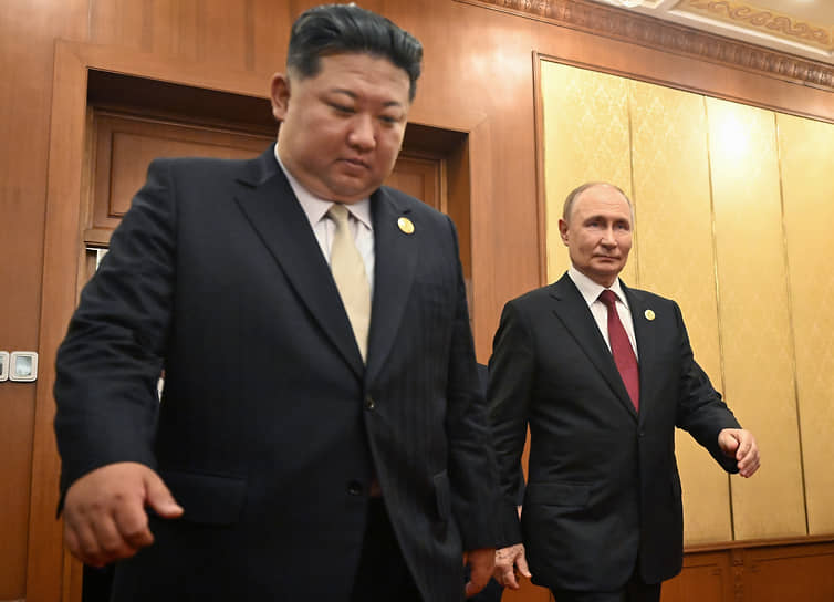 Лидер КНДР Ким Чен Ын и президент РФ Владимир Путин на двусторонней встрече в Китае