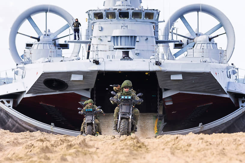 Российско-белорусские стратегические военные учения «Запад-2025» на полигоне Хмелевка, Калининградская область
