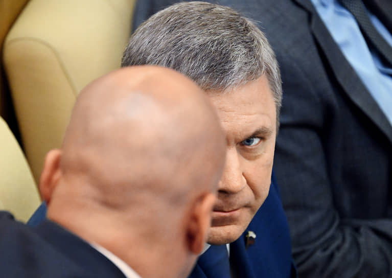 Зампред комиссии по регламенту и обеспечению деятельности Госдумы Дмитрий Каденков 