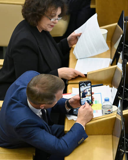 Член комитета по безопасности и противодействию коррупции Виктория Николаева