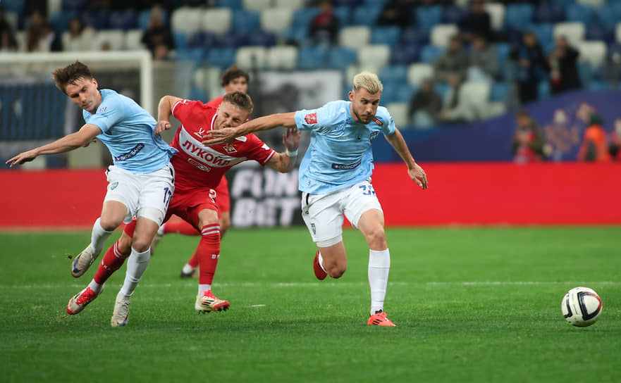 Матч между командами «Пари Нижний Новгород» и «Спартак»