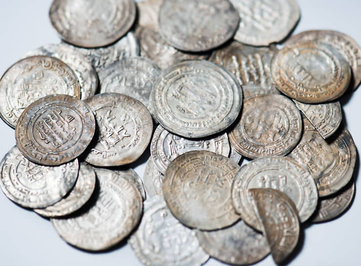 Клад из Гнездово
