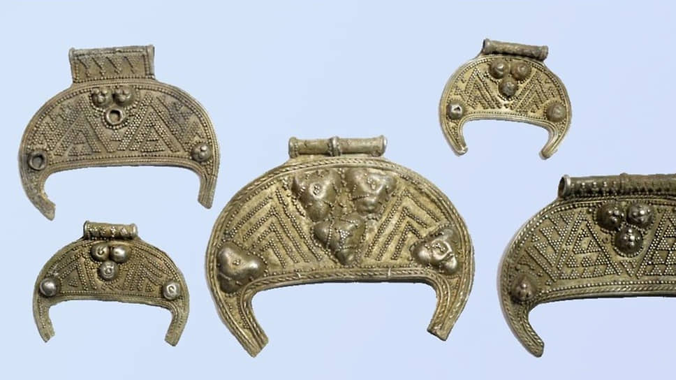 «Воздвиженский» клад. Широкорогие лунницы, декорированные зернью