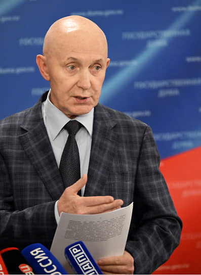 Юрий Синельщиков