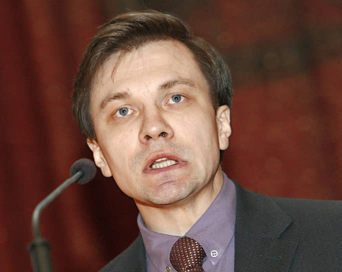 Замглавы АСВ Андрей Мельников на VI Всероссийской банковской конференции «Развитие розничного банковского бизнеса в регионах России», 2004 год