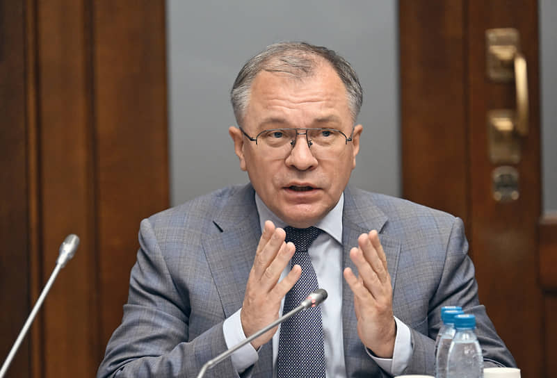 Андрей Мельников