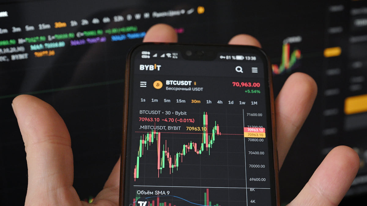 На воре крипта горит