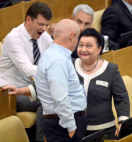 Зампред комиссии по регламенту и обеспечению деятельности Госдумы Раиса Кармазина 