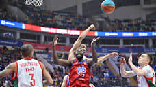 Армейцы впереди паровоза