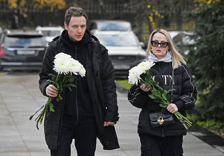 Продюсер, режиссер Анна Рокс 