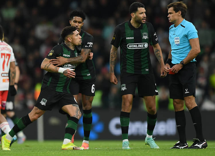 Матч между «Краснодаром» и «Спартаком»