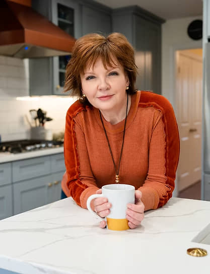 В ЦРУ Альфреда Биковски специализировалась на поисках Усамы бин Ладена и пытках. Сейчас она помогает американским женщинам стать лучше