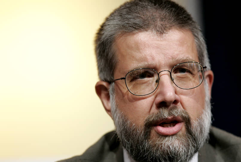 Майкл Шойер, муж и бывший шеф Альфреды Шойер (урожденной Биковски)