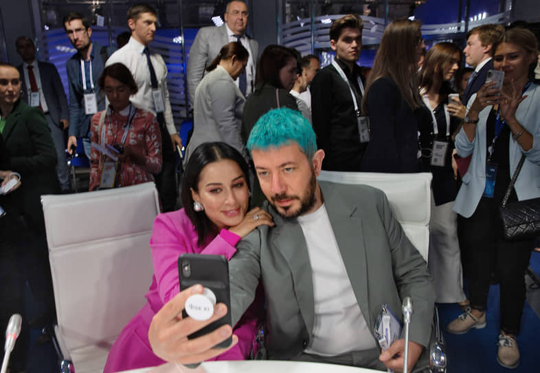 С дизайнером Артемием Лебедевым на московском урбанистическом форуме, 2019 год