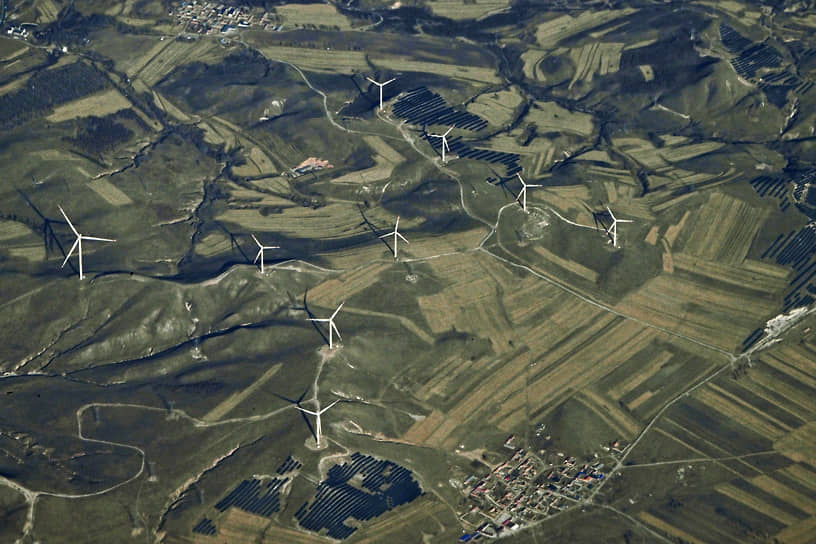 Виды Китая из иллюминатора самолета