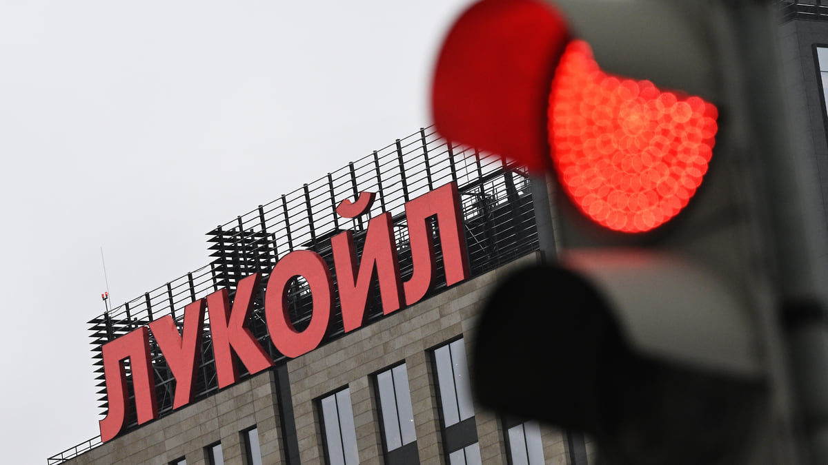 «Вашингтон стремится использовать санкции для изоляции России»