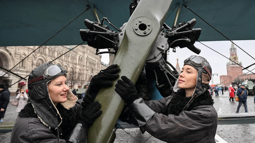 Выставка «Город живых историй» на Красной площади