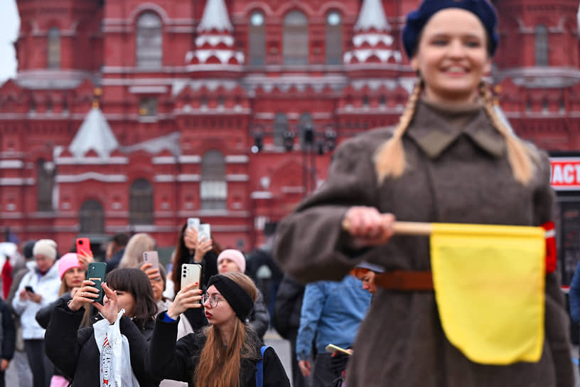 Посетители выставки