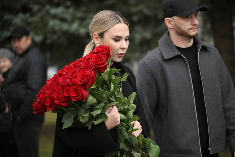 Певица Пелагея